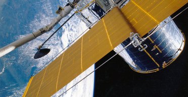 Даже не вышел на орбиту: Роскосмос преувеличил достижения спутника "Арктика-М2"