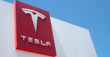 Из солидарности: Дания блокирует свои порты для поставок Tesla в Швецию