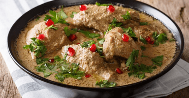 Сациві з курки: рецепт легендарної грузинської страви