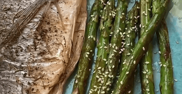 Запечена риба зі спаржею: рецепт смачної страви до вечері