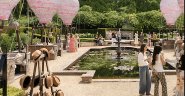 Незвичний відпочинок — готель Beaverbrook катає гостей на повітряній кулі (фото)