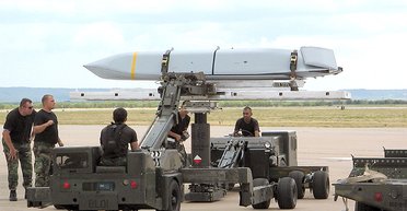 JASSM для Украины: почему F-16 ВСУ нельзя оснастить новыми ракетами США, — обозреватель (видео)