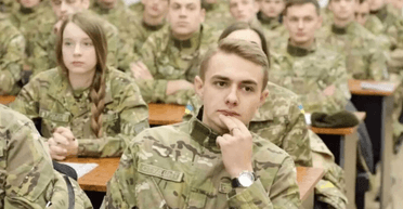 Дает ли военная кафедра право на отсрочку студентам: ответ юриста