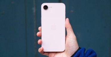 Какой смартфон купить вместо iPhone 17e: лучшие альтернативы за меньшие деньги (фото)