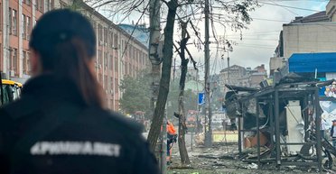 Ночной обстрел Киева: в столице семеро пострадавших, среди них — 15-летняя девушка (фото)