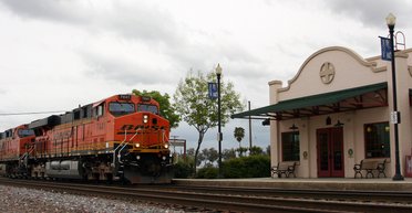 Прямиком под землю: американский городок начал "поглощаться" грунтом