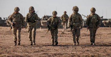 Британські війська в Україні та 1000 км буферної зони: ЗМІ розповіли про військовий план Трампа