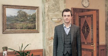 Куда едем. Глава Мининфраструктуры о начале строительства дорог и $1,5 млн в год для руководителя Укрзализныци