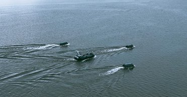 ВМС США создают флот дронов для борьбы с Китаем: последнее испытание провалено (видео)