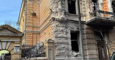 Поврежденный российским дроном Дом писателей: Оксана Забужко рассказала интересные факты об объекте