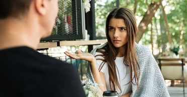 Дівчина відмовила кавалеру на першому побаченні: той забажав повернути гроші за каву (фото)