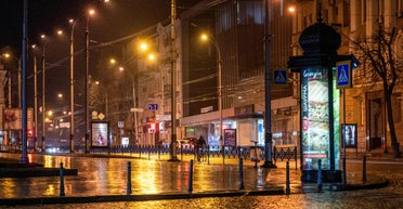 Украинцам — сложную зиму, а чиновникам — свет без ограничений. Что не так с решением Кабмина