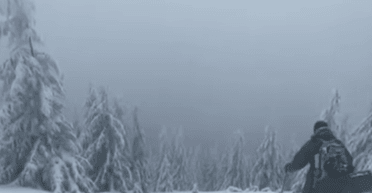 Вышли по горам за границу: как группе мужчин удалось сбежать из Украины, подробности