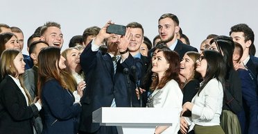 Пятый – во второй. Почему президентская кампания Порошенко будет агрессивной