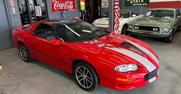 На продажу выставлен культовый американский спорткар 2000-х без пробега (фото)