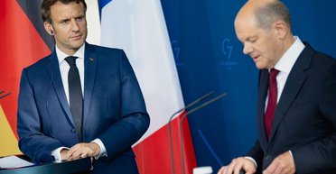 "Отсутствует химия": конфликт между Макроном и Шольцем вредит Украине, — Bloomberg