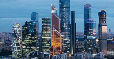 Звинуватили Україну: у Москві вибухнув безпілотник, пошкодивши будівлю "Експоцентру" (відео)