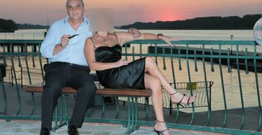 В оккупированной Новой Каховке взлетел в воздух автомобиль с коллаборантом: подробности (фото)