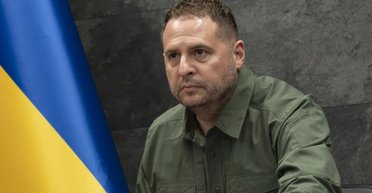 Переговоры в Париже: Киев требует прекращения огня и четких гарантий безопасности, — Le Monde