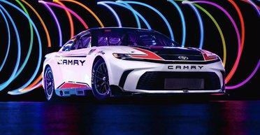 Новейший седан Toyota Camry 2024 получил 700-сильную спортивную версию (фото)