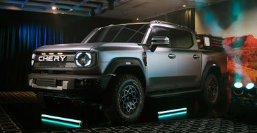 Недорогий пікап Chery виявився клоном Ford Bronco з незвичною силовою установкою (фото)