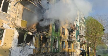 Удар по Павлограду: 3 людей загинуло, 15 постраждалих, серед них — 6-річний хлопчик (фото)