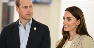 Принц Вільям привіз Кейт Міддлтон милий подарунок (фото, відео)