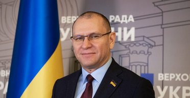 Купив два "люксові" авто: нардеп Шевченко отримав підозру у відмиванні 9 млн грн, — Железняк