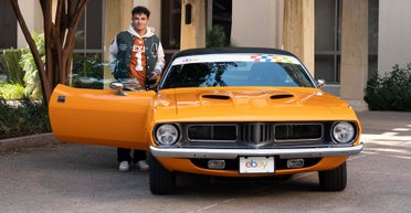 С тюнингом от McLaren: на аукционе продали винтажный спорткар звезды "Формулы-1" (фото)