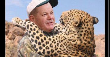 "Леопард знову у моді". У мережі створюють меми про Олафа Шольца