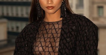 Зендея показала мурал, присвячений Ангусу Клауду (фото)