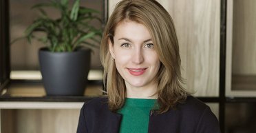 Завдяки надбавкам: голова Держагентства розвитку туризму Олеськів заробила за грудень 535 тис. грн