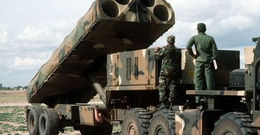 Як німці припинили хвилюватися і полюбили ядерну бомбу (а потім знову захвилювалися)