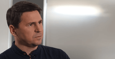 "Деньги не пахнут": Европа не хочет запрещать России обходить санкции, — Подоляк (видео)