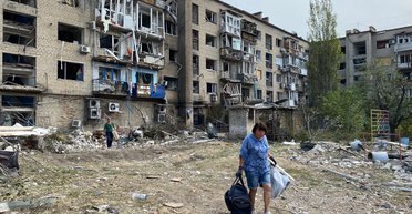 "Підступна акція": голова ООН в Україні приїхала на місце обстрілів РФ у Покровську (фото)