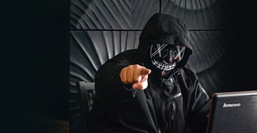 "Вам повестка": хакеры массово атакуют украинцев, что нельзя открывать и чем это грозит