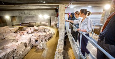 Скучное офисное здание в Лондоне скрывает неожиданную тайну возрастом 1800 лет (видео)