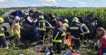 На Ровенщине произошло смертельное ДТП с междугородней маршруткой: много погибших (фото)
