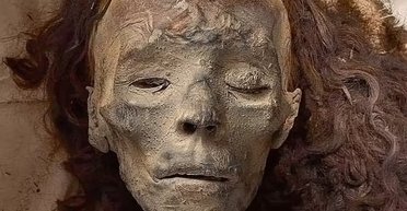 Давньоєгипетська красуня: вчені реконструювали обличчя бабусі Тутанхамона (відео)