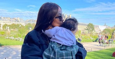 Супермодель Наомі Кемпбелл показала рідкісний кадр сина та доньки (фото)