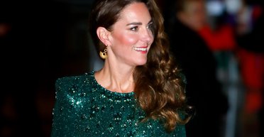 Народжена сяяти: 5 найяскравіших суконь Кейт Міддлтон з камінням та паєтками