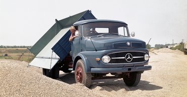 Выпускали с 1959 года: знаменитый Mercedes-Benz снимают с производства (фото)