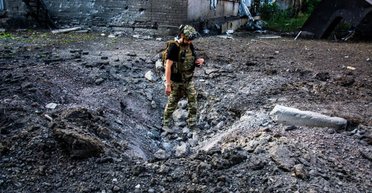 Пытаются разобрать город по камешку: военный рассказал о ситуации в Курахово (видео)