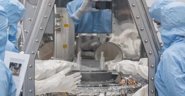 Жадібний космічний апарат: станція OSIRIS-REx попрацювала на славу на астероїді Бенну (фото)
