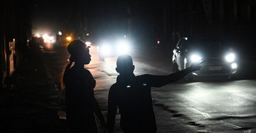 В Днепре ввели графики отключения света из-за атак ВС РФ: когда будут блэкауты (скриншот)