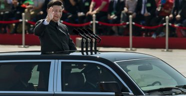 Китай може показати на параді в Пекіні зброю, здатну здивувати США, — Bloomberg (фото)