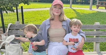 Колишній "ангел" Victoria's Secret Ліндсі Еллінгсон чекає на третю дитину (відео)