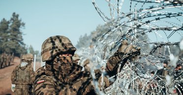 "Представляют угрозу": в Польше предложили запретить въезд военнослужащим ВСУ