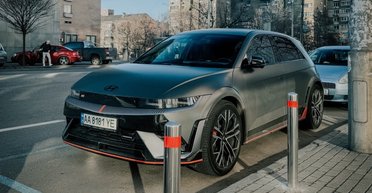 3,4 с до сотни: в Киеве засветился 650-сильный электрокар Hyundai за 2 миллиона (фото)