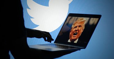 Первая цифровая. Как Facebook и Twitter стали сильнее государства, и чем это чревато